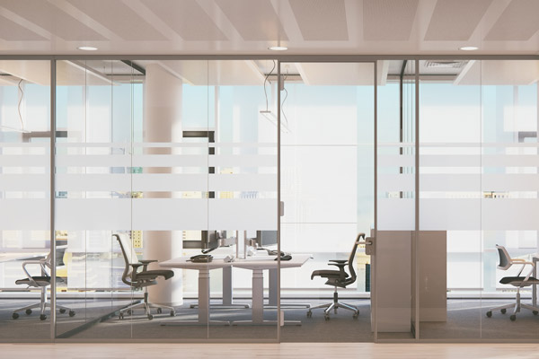 Interior-office-heavy glass-partitions-decorative-herculite-knox-glass-company